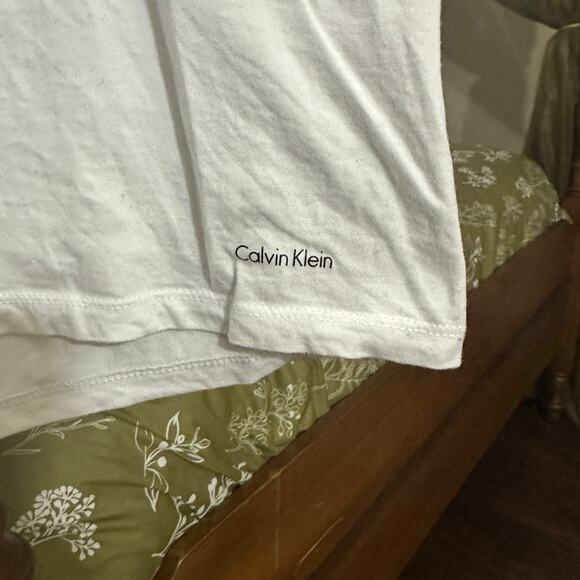 Calvin Klein Classic Fit White T-Shirt – Size M – Light Neckline Stains - Picture 3 of 4